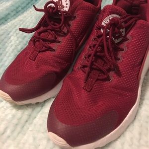 Nike Huaraches! Women’s size 8.5